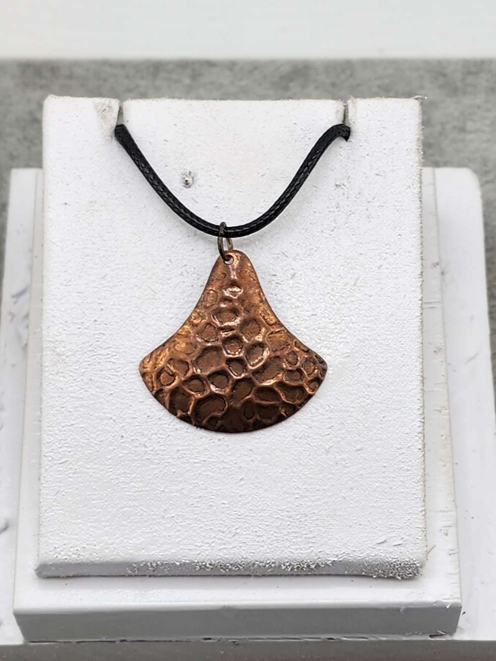 Hammered Copper Fan Pendant Necklace - Women's Jewelry